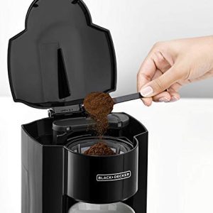 قهوه ساز بلک اند دکر Black+Decker بهمراه فنجان مدل DCM25N-B5